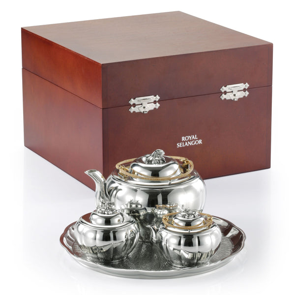 Load image into Gallery viewer, Royal Selangor Gift-boxed Melon Tea Set
