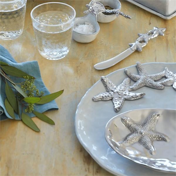 Load image into Gallery viewer, Mariposa Starfish Small Oval Platter
